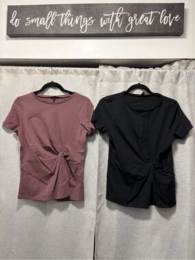 Express Twist-Front Short Sleeve Tee - Mauve & Black M top bundle